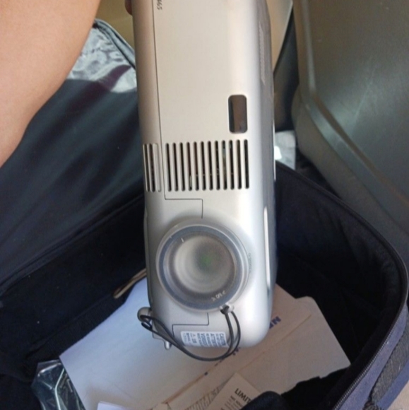 Projector - Picture 2 of 3